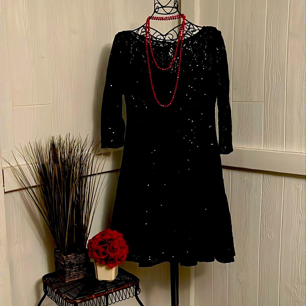SLNY Cocktail Wedding Piece Long Sleeve Sheath Dress Plus